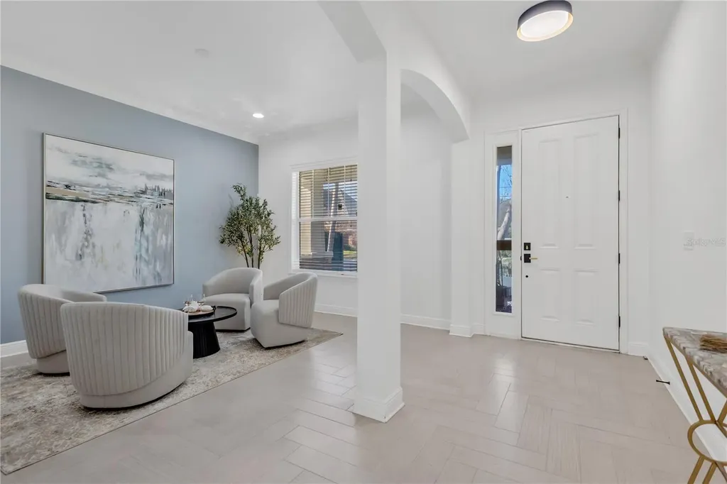 3824 W Santiago Street Tampa FL 33629