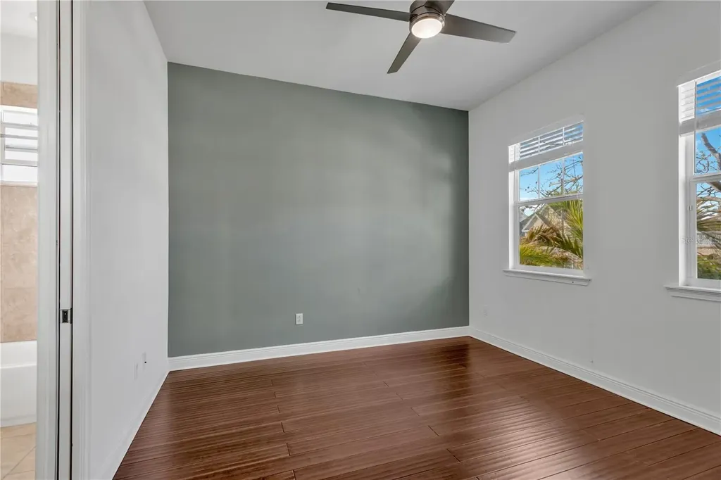 3824 W Santiago Street Tampa FL 33629