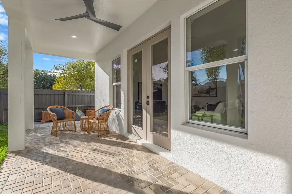 3824 W Santiago Street Tampa FL 33629