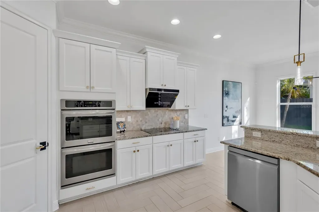 3824 W Santiago Street Tampa FL 33629