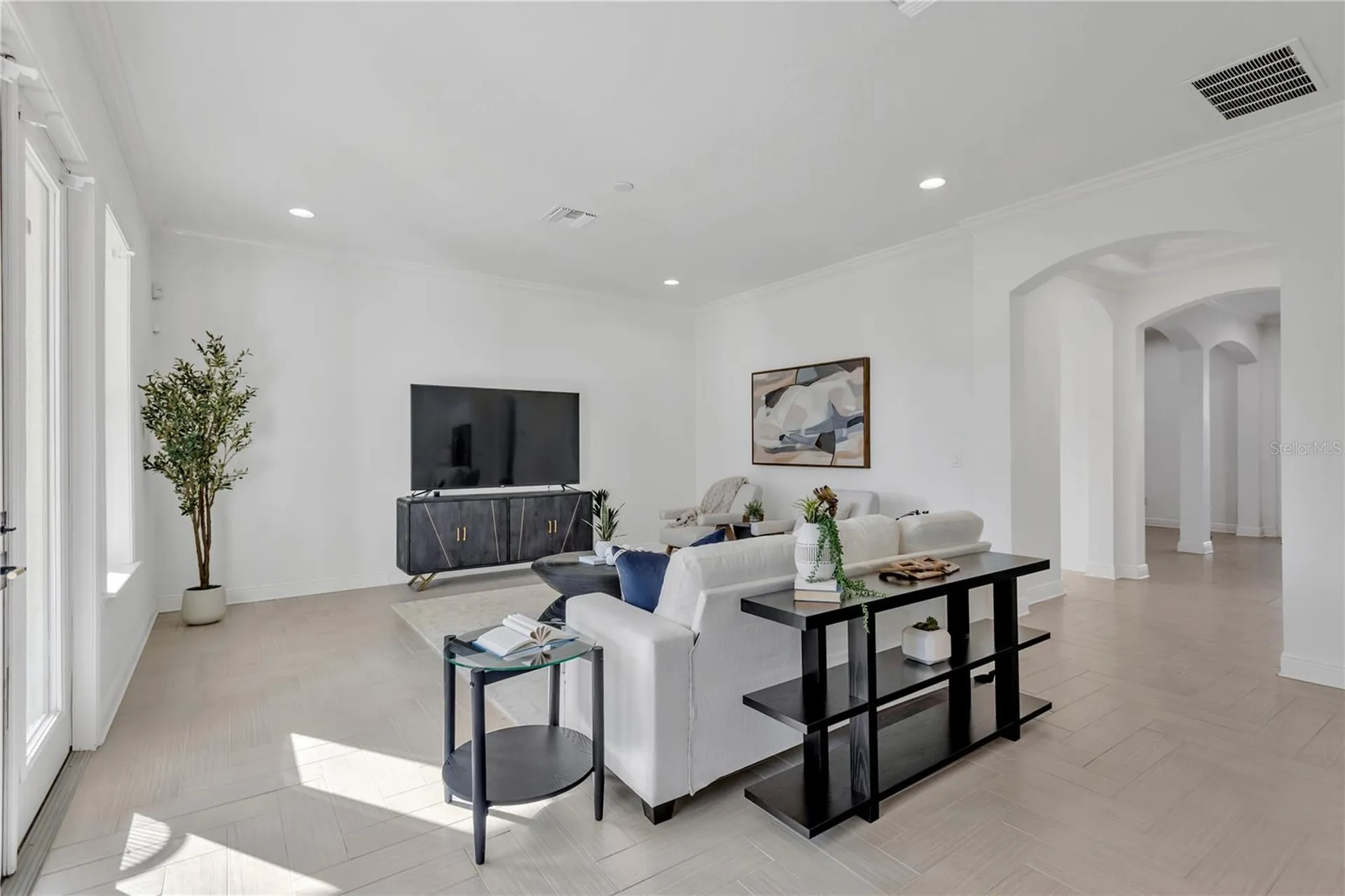 3824 W Santiago Street Tampa FL 33629