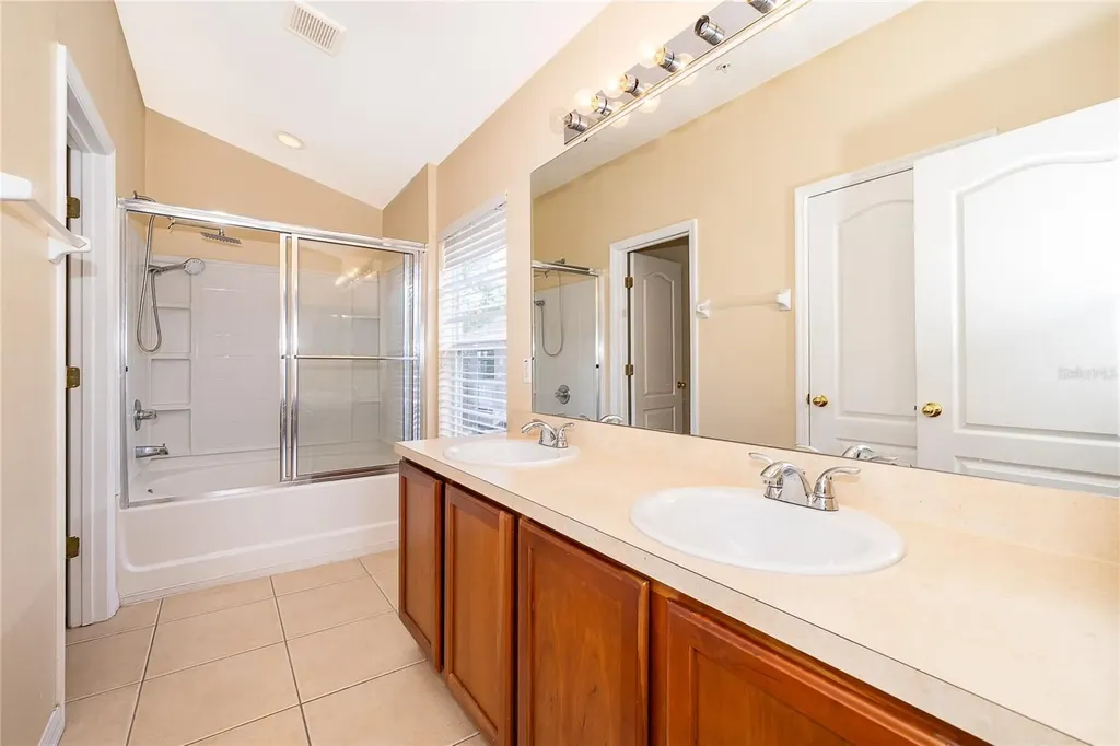 10791 Gran Paradiso Drive Orlando FL 32832