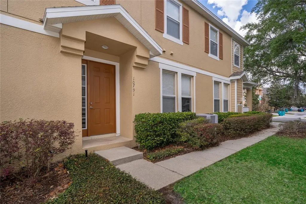 10791 Gran Paradiso Drive Orlando FL 32832