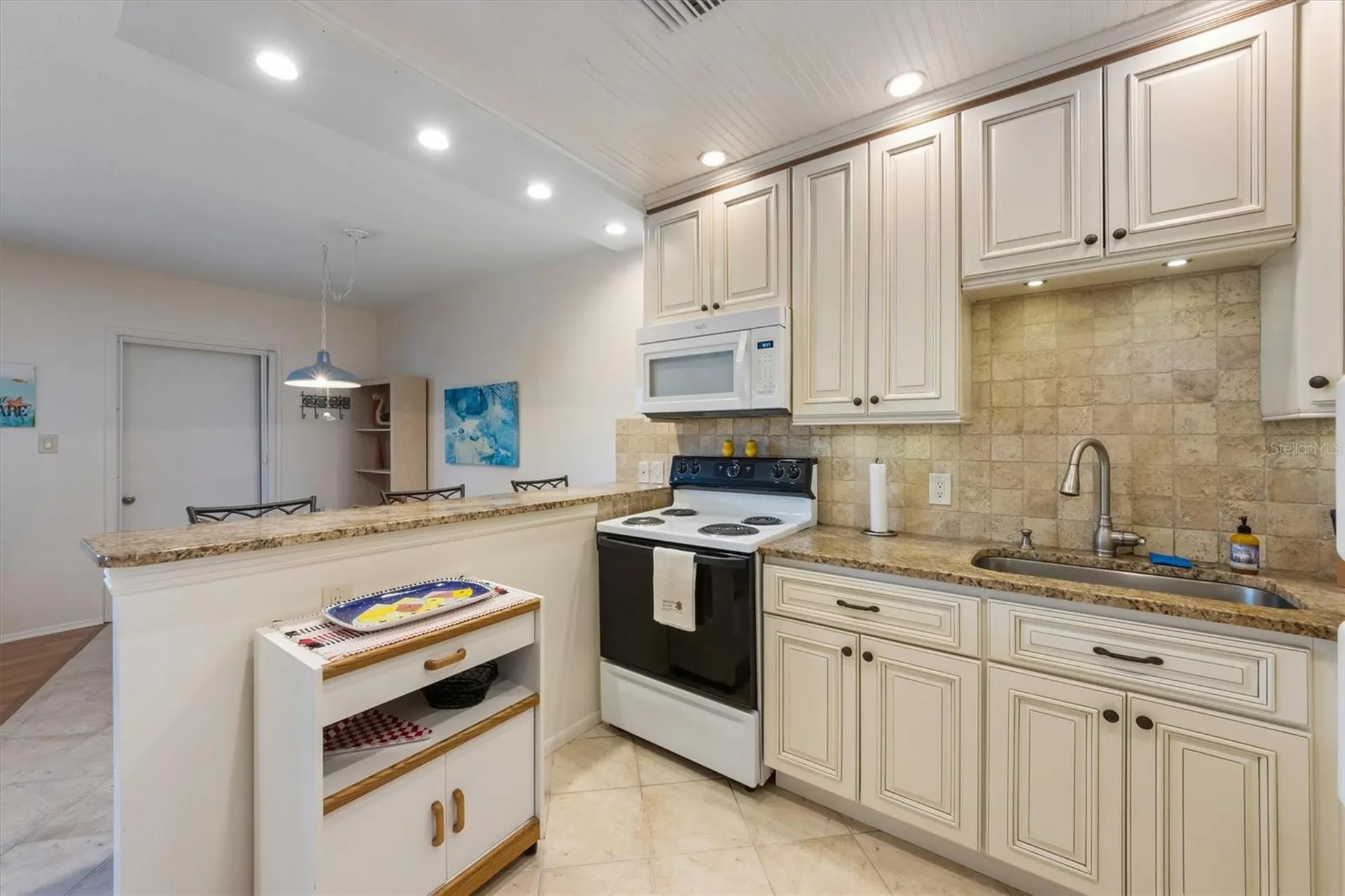 117 7th Street N Bradenton Beach FL 34217
