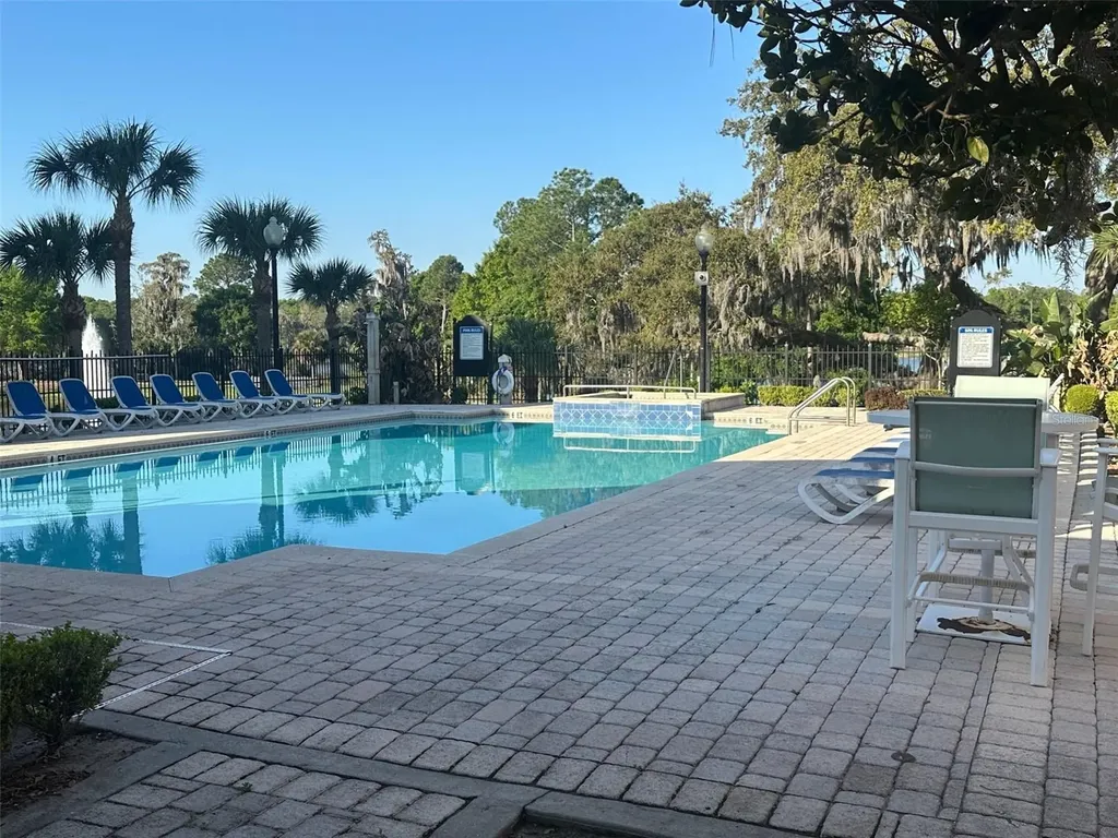 3250 Corona Village Way Orlando FL 32835