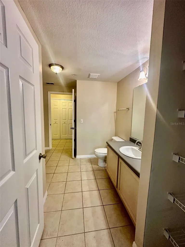 3250 Corona Village Way Orlando FL 32835