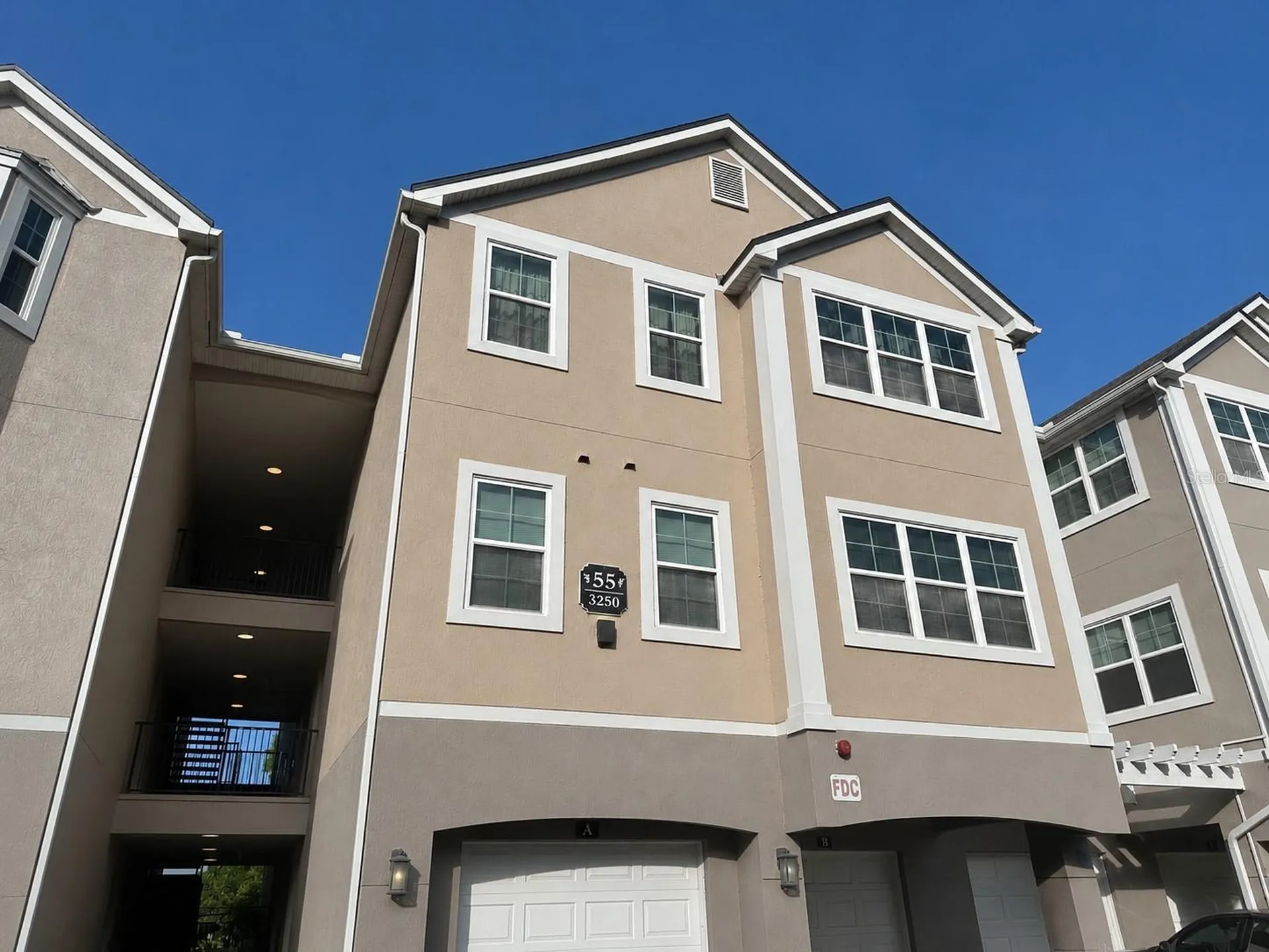 3250 Corona Village Way Orlando FL 32835