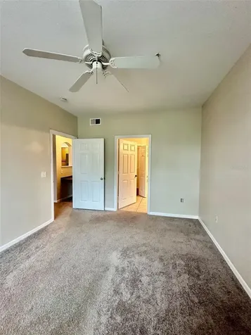 3250 Corona Village Way Orlando FL 32835
