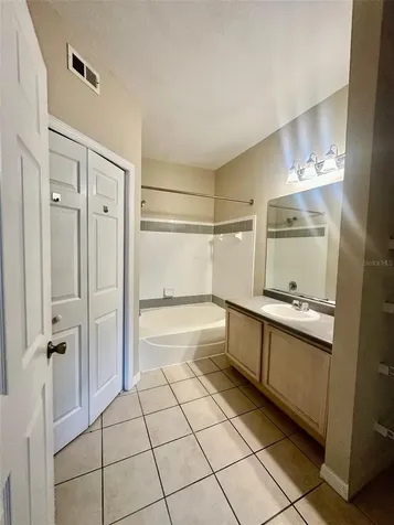3250 Corona Village Way Orlando FL 32835