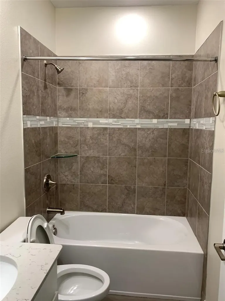 9884 Red Eagle Drive Orlando FL 32825