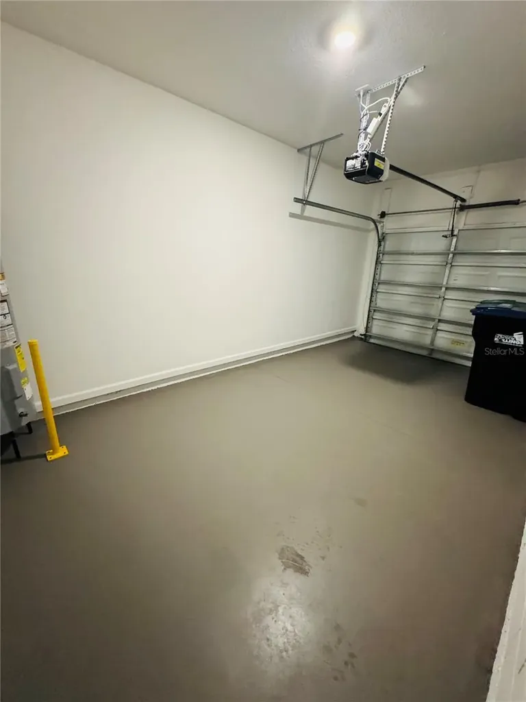 9884 Red Eagle Drive Orlando FL 32825