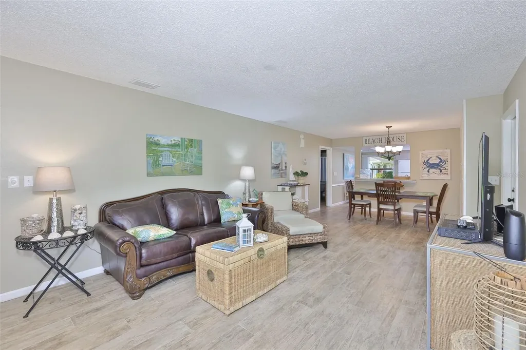 2007 N Halcyon Drive Sun City Center FL 33573