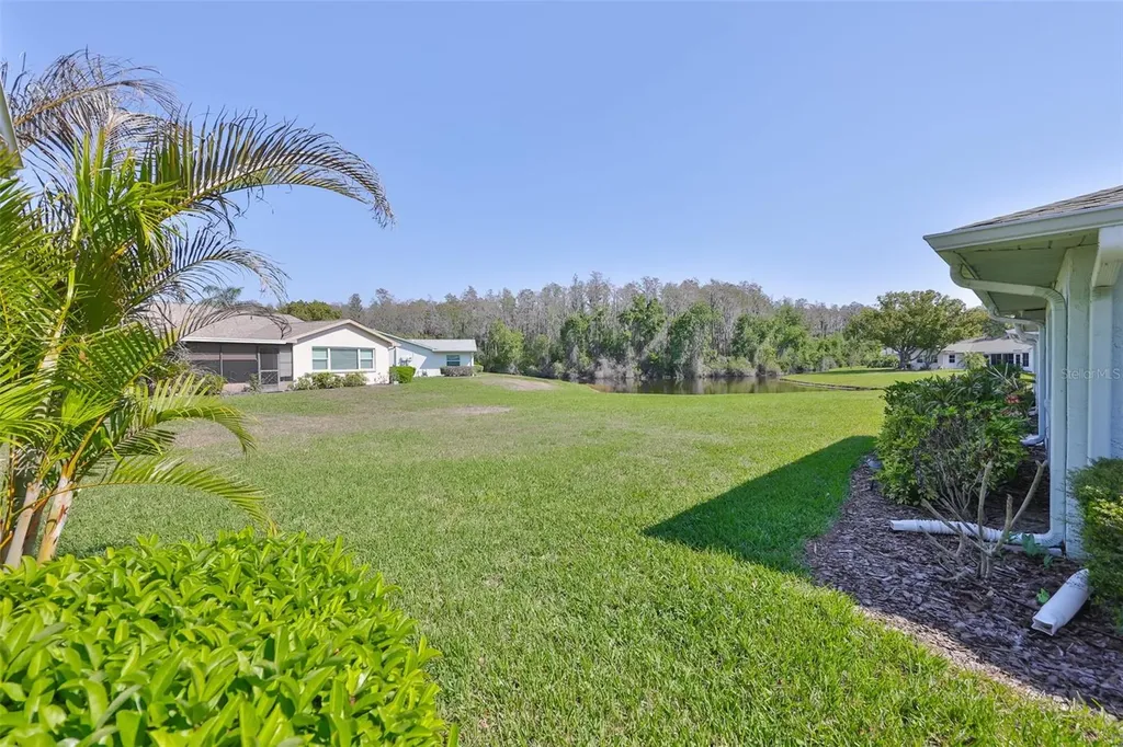 2007 N Halcyon Drive Sun City Center FL 33573