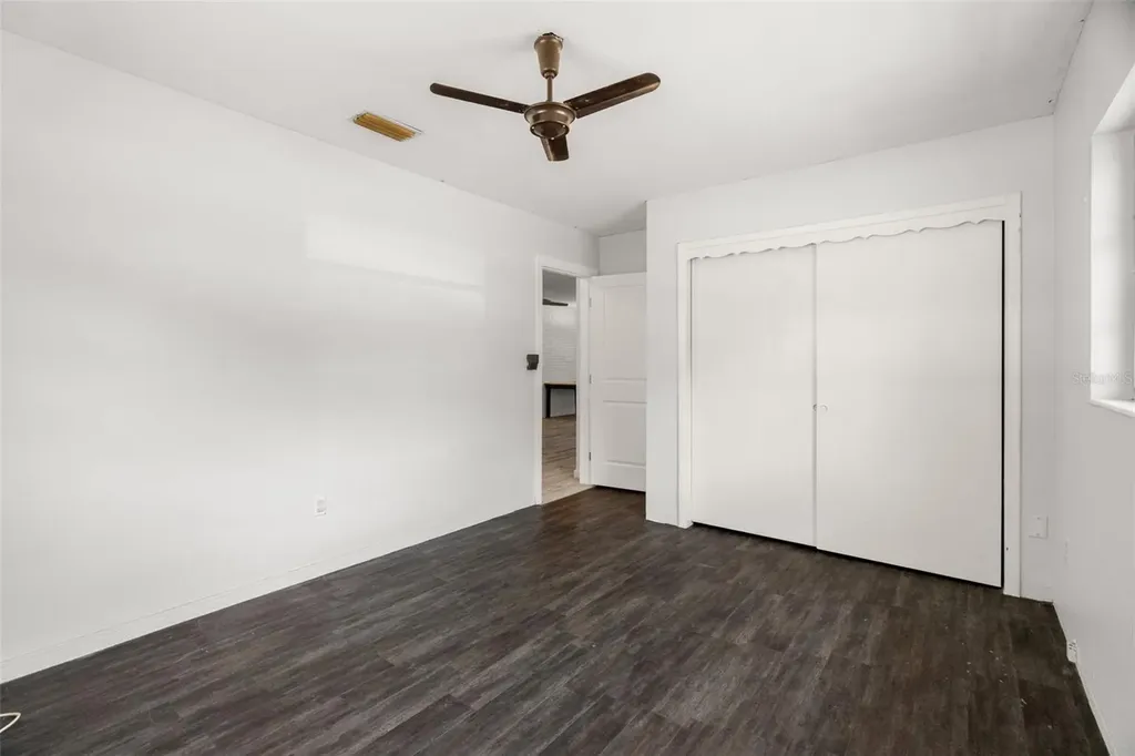 2027 E Valencia Way E Clearwater FL 33764