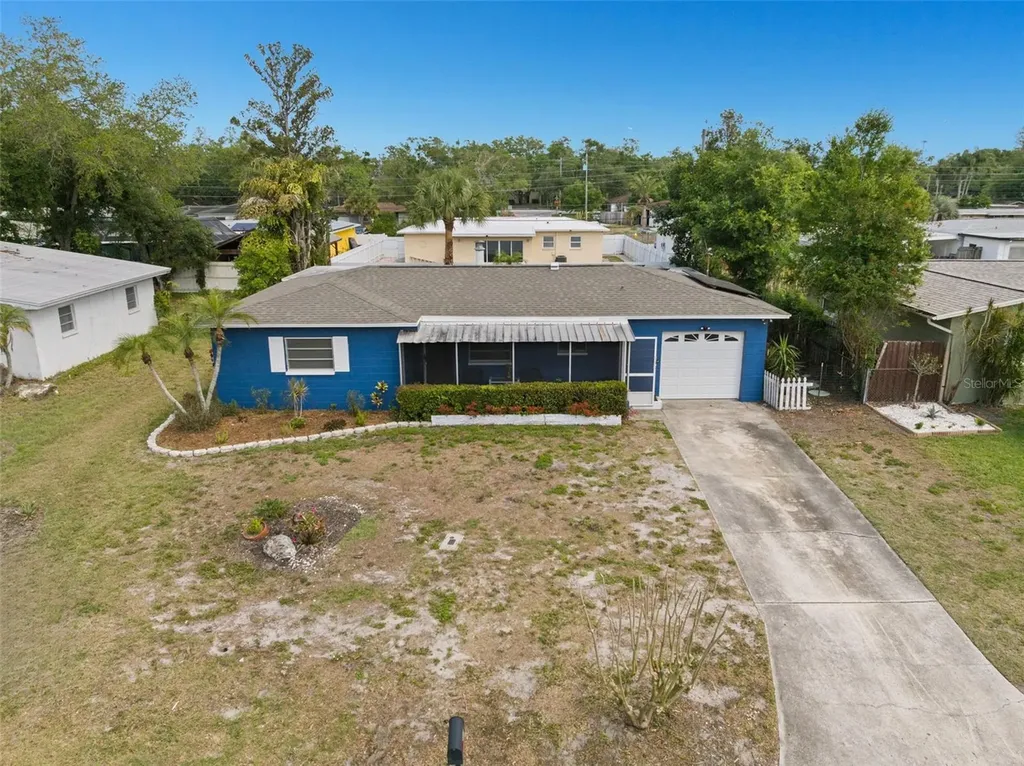 2027 E Valencia Way E Clearwater FL 33764