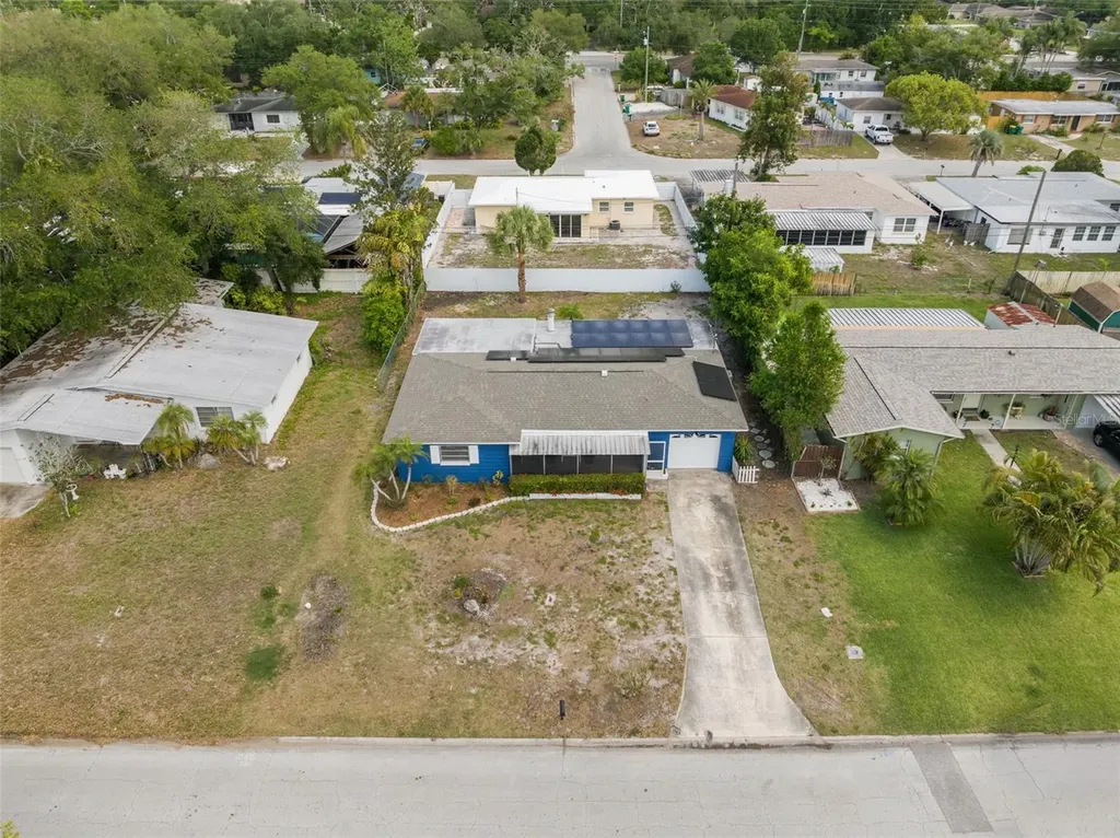 2027 E Valencia Way E Clearwater FL 33764