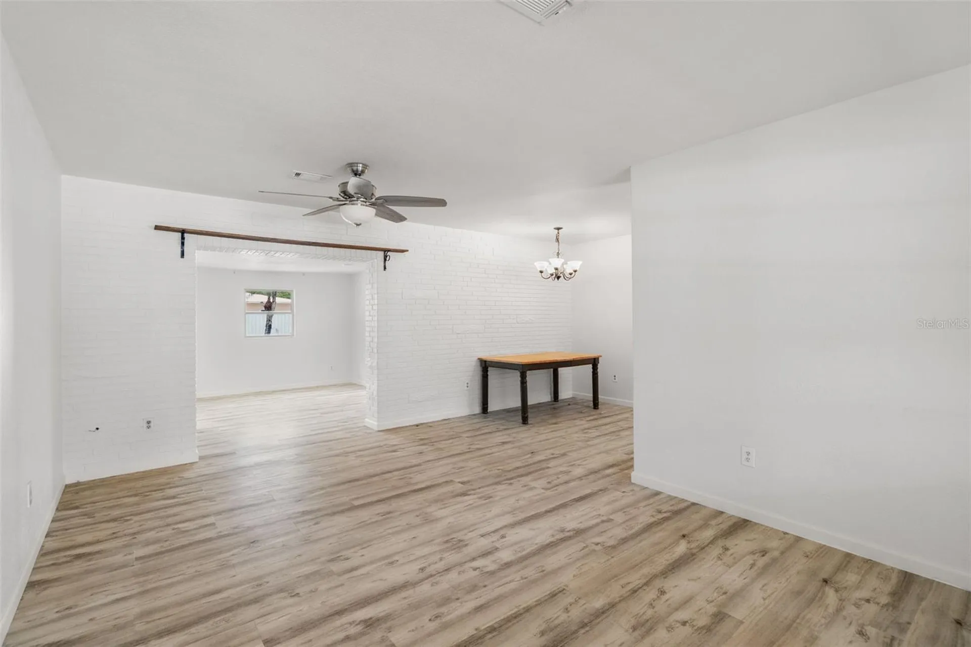 2027 E Valencia Way E Clearwater FL 33764