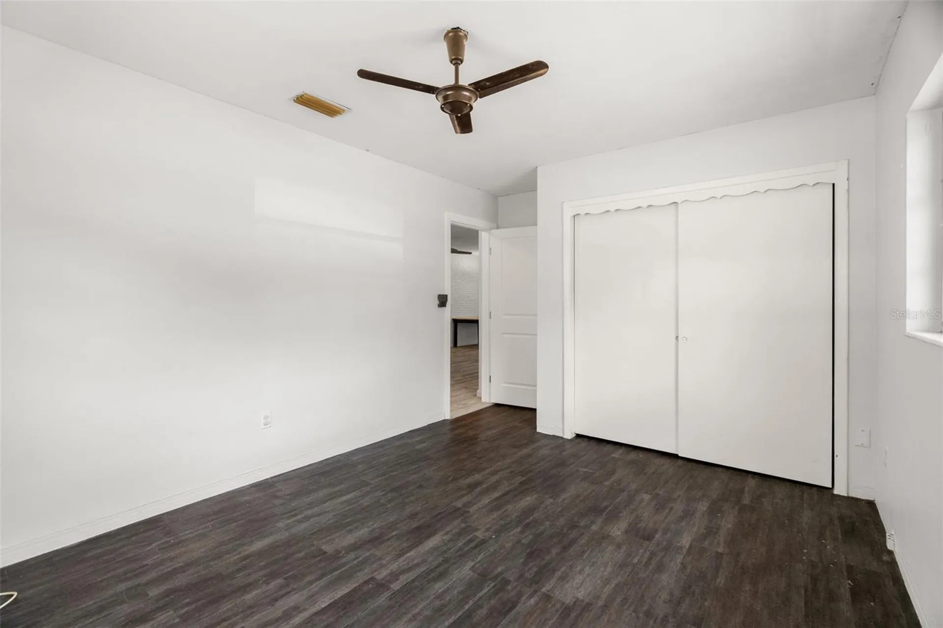 2027 E Valencia Way E Clearwater FL 33764
