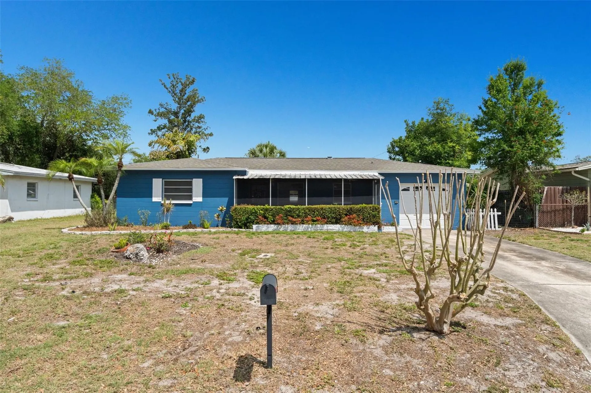 2027 E Valencia Way E Clearwater FL 33764