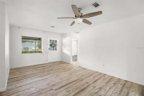 2027 E Valencia Way E Clearwater FL 33764