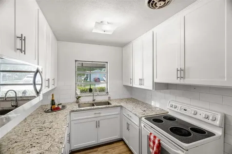 2027 E Valencia Way E Clearwater FL 33764