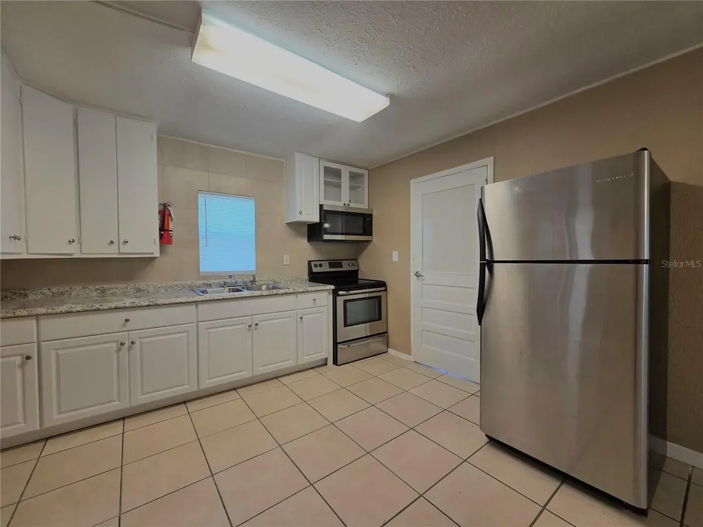 2253 & 2249 Golfview Street Lakeland FL 33801