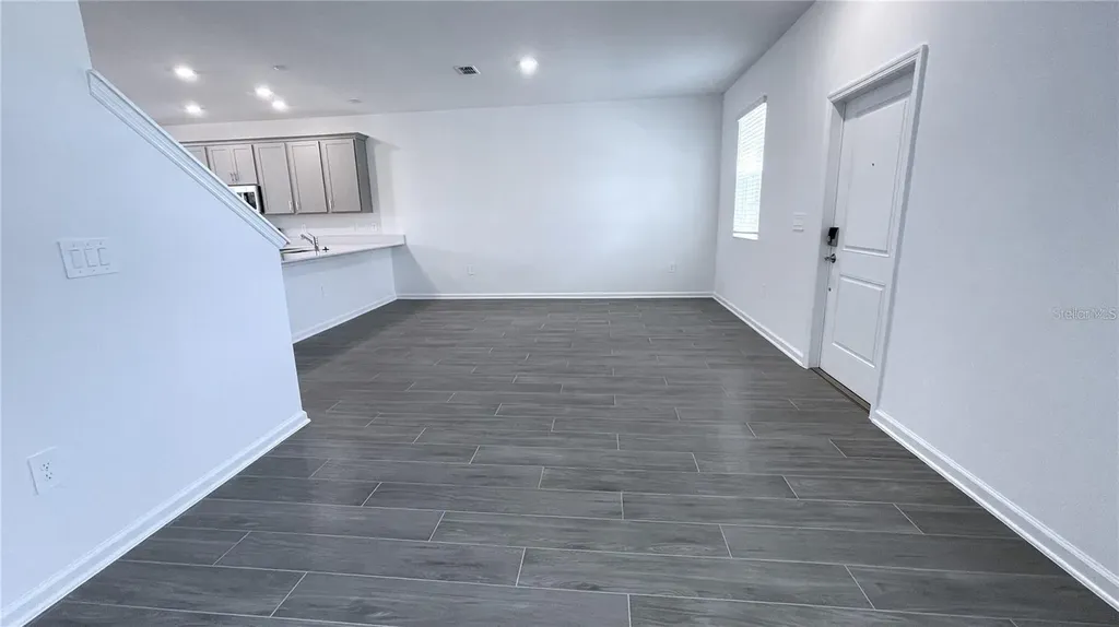 1663 Cross Prairie Parkway Kissimmee FL 34744