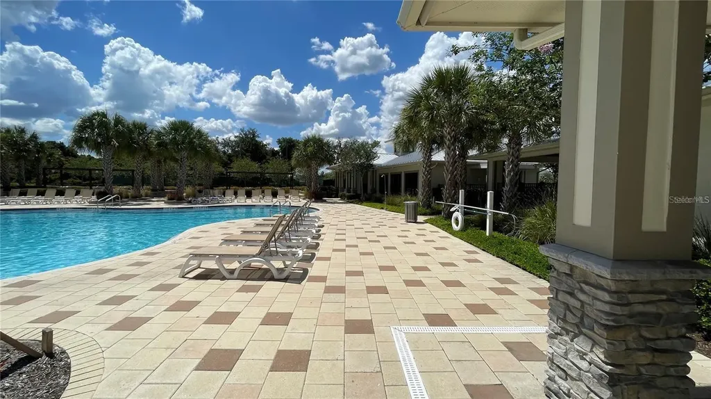 1663 Cross Prairie Parkway Kissimmee FL 34744