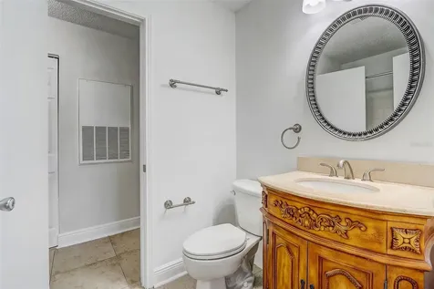 708 Secret Harbor Unit 204 Lane Lake Mary FL 32746