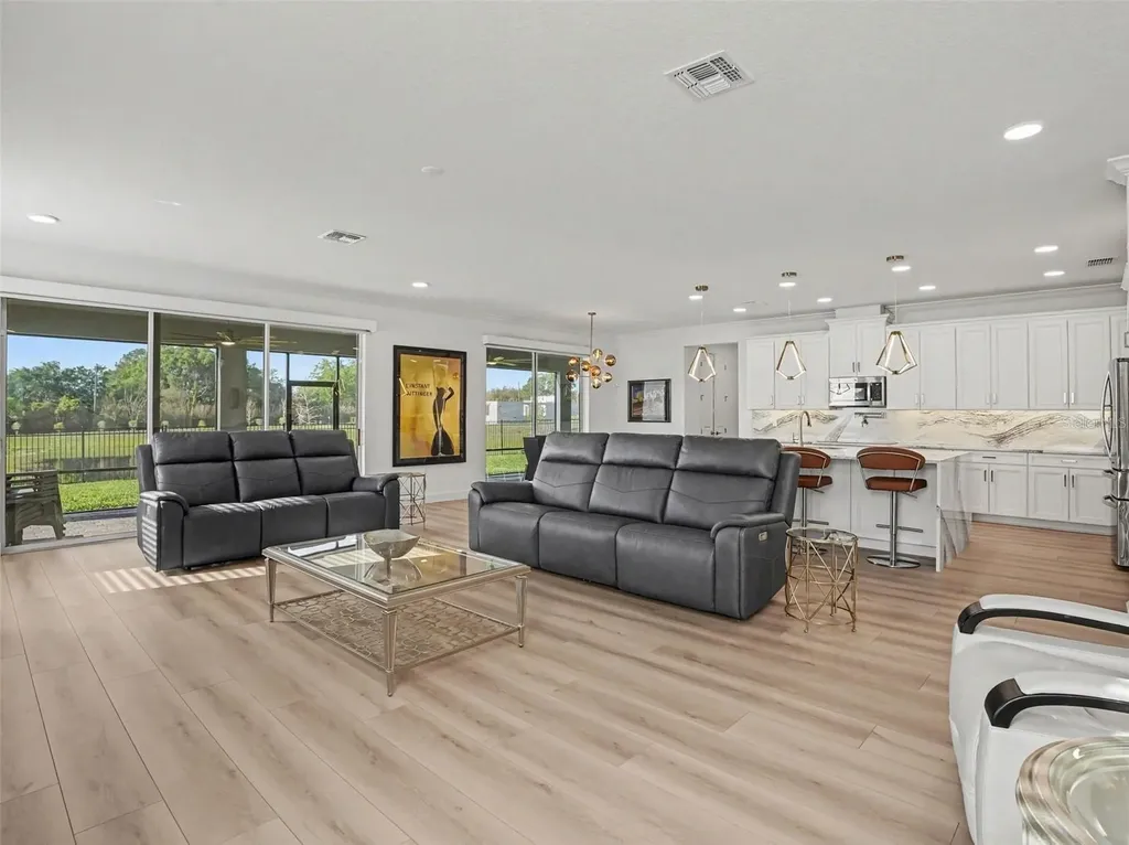 2612 Ravencliffe Terrace Oviedo FL 32765