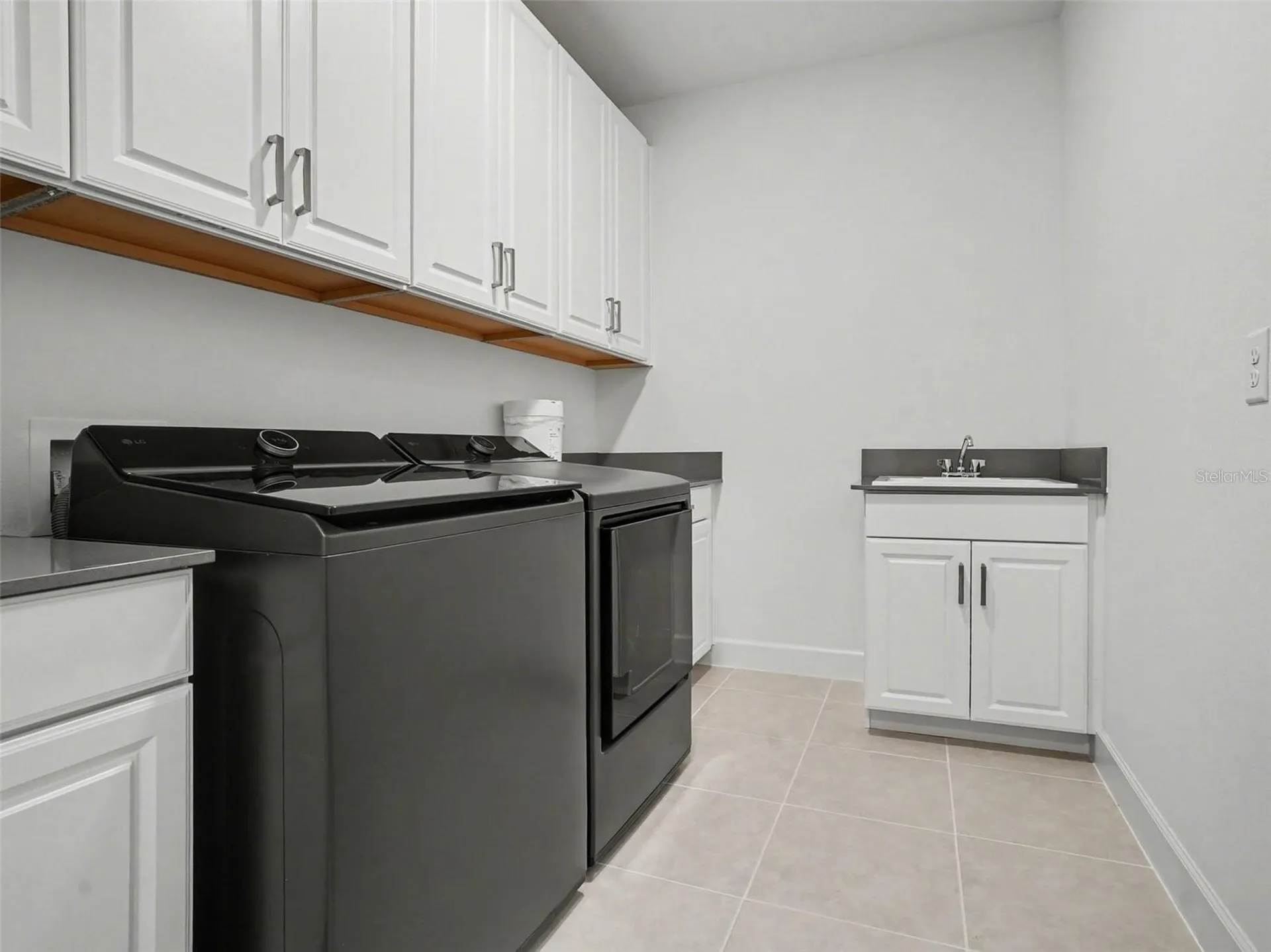 2612 Ravencliffe Terrace Oviedo FL 32765