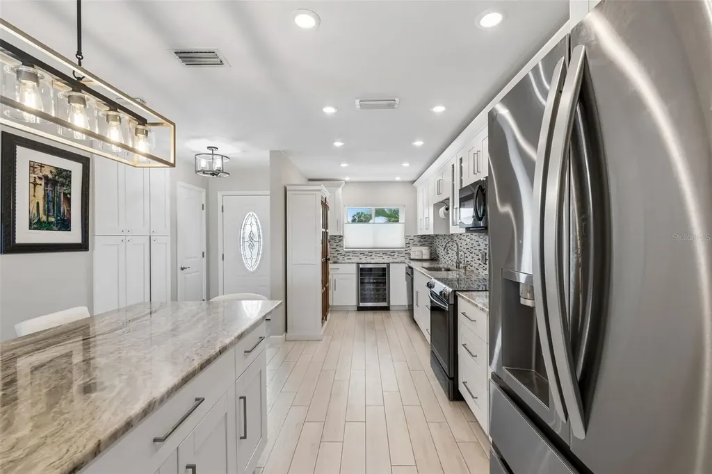 770 Island Way Clearwater FL 33767