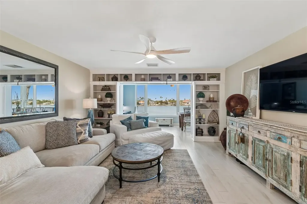 770 Island Way Clearwater FL 33767