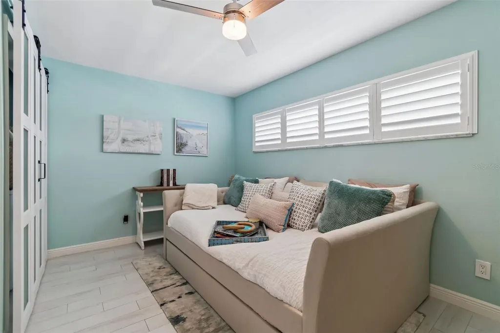 770 Island Way Clearwater FL 33767
