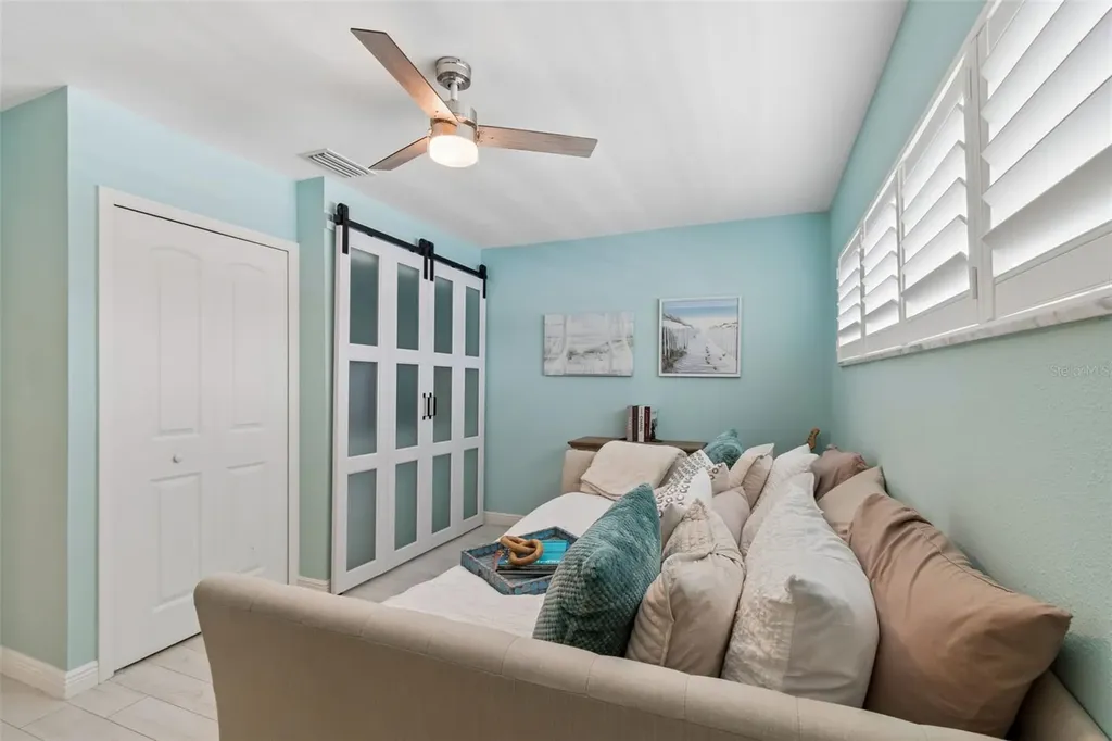 770 Island Way Clearwater FL 33767