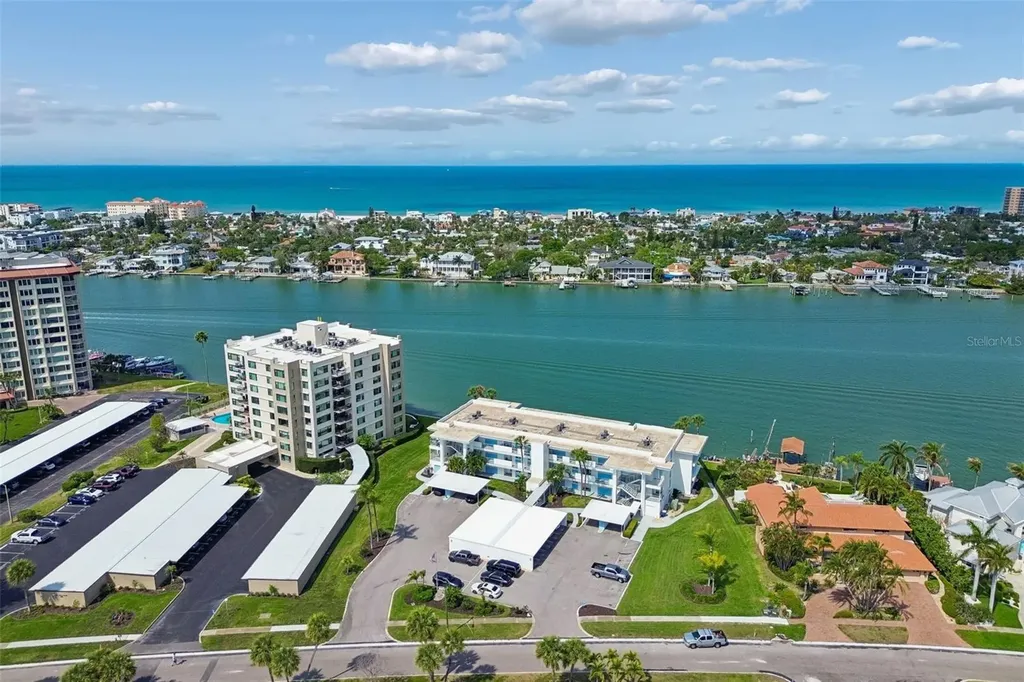 770 Island Way Clearwater FL 33767