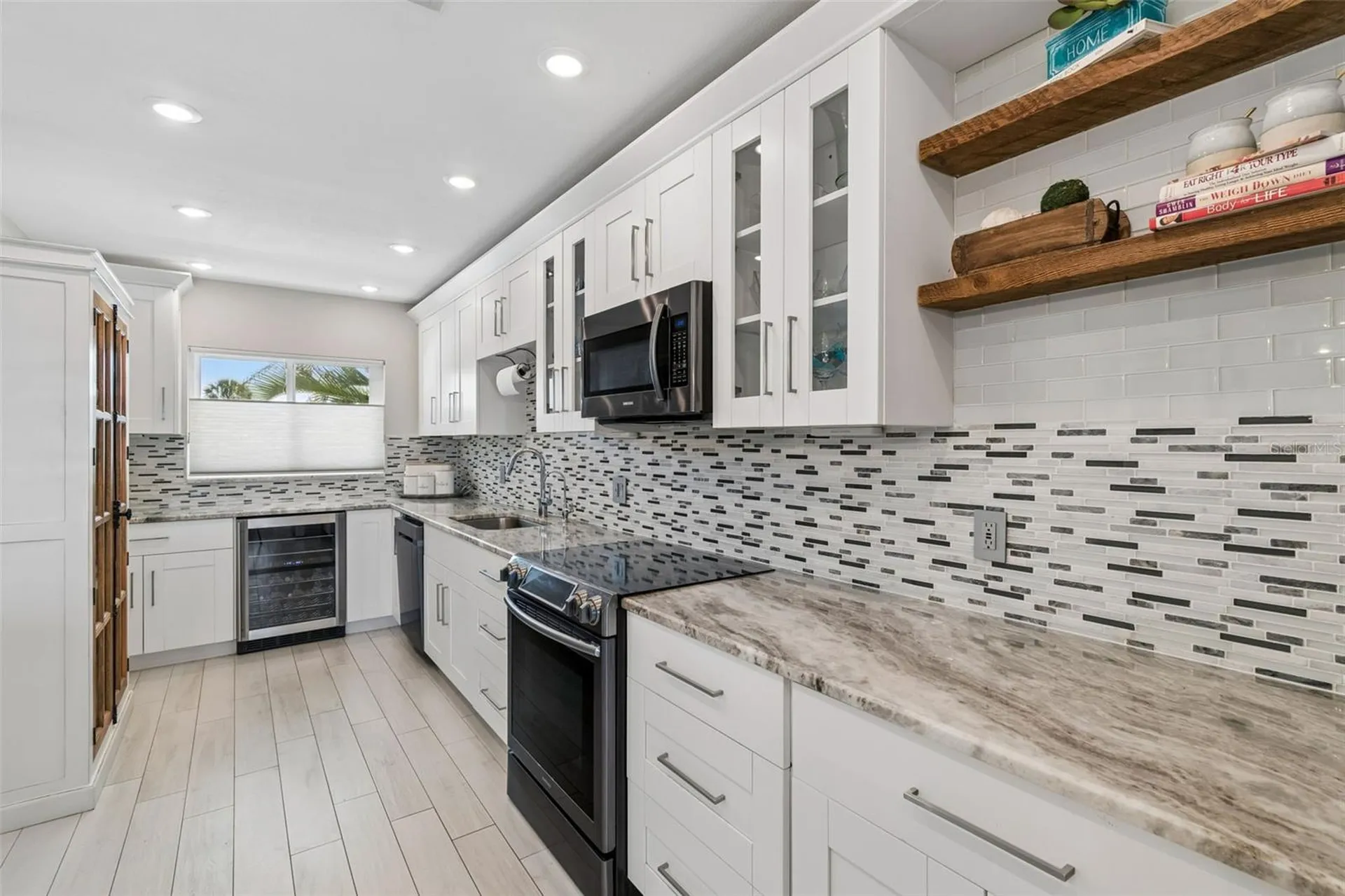 770 Island Way Clearwater FL 33767