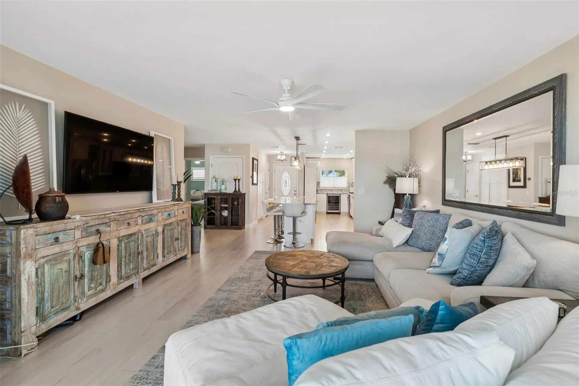 770 Island Way Clearwater FL 33767