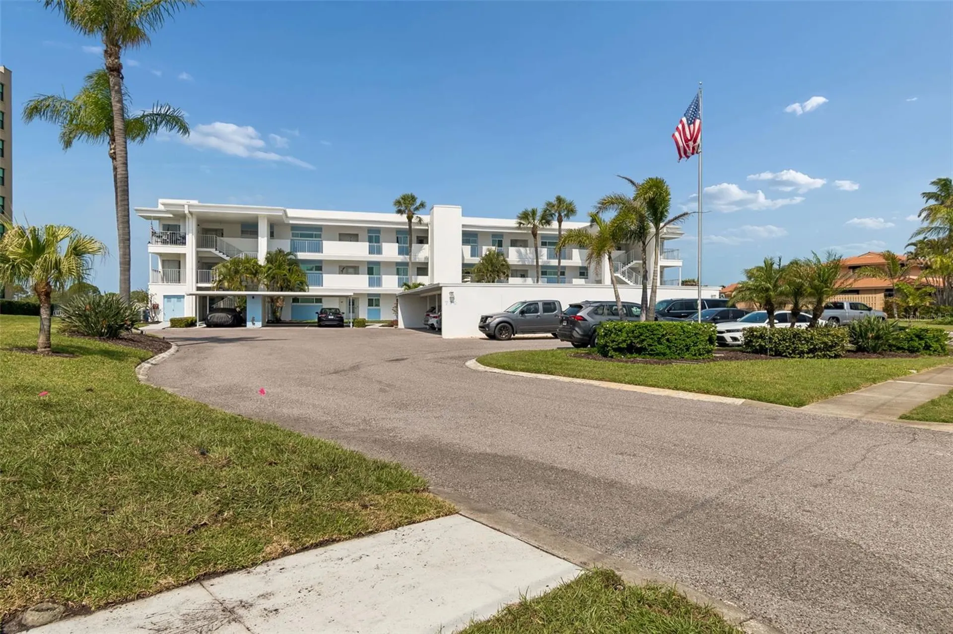 770 Island Way Clearwater FL 33767