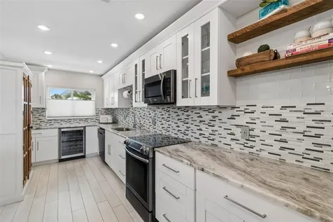 770 Island Way Clearwater FL 33767