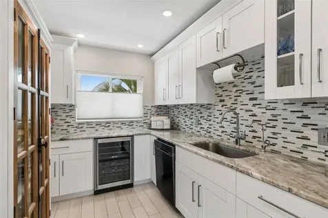 770 Island Way Clearwater FL 33767