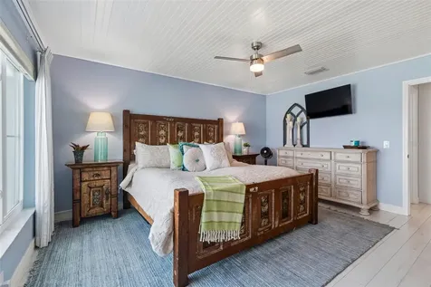 770 Island Way Clearwater FL 33767