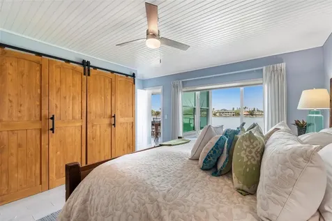 770 Island Way Clearwater FL 33767
