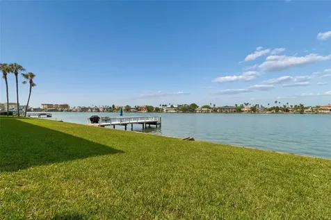770 Island Way Clearwater FL 33767