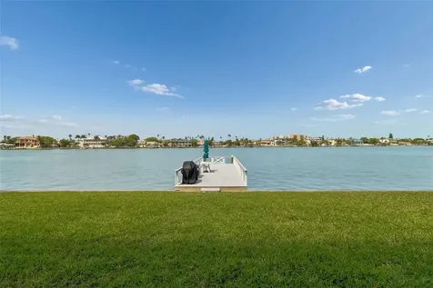 770 Island Way Clearwater FL 33767