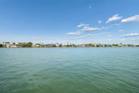 770 Island Way Clearwater FL 33767