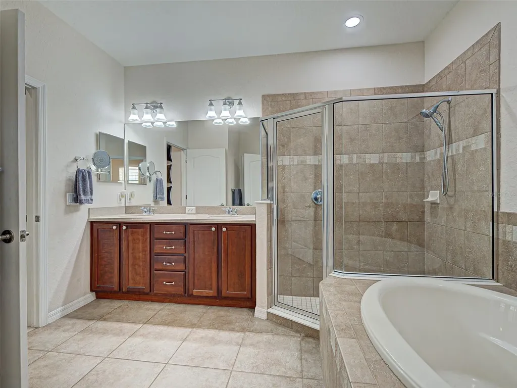 12082 Granite Woods Loop Venice FL 34292
