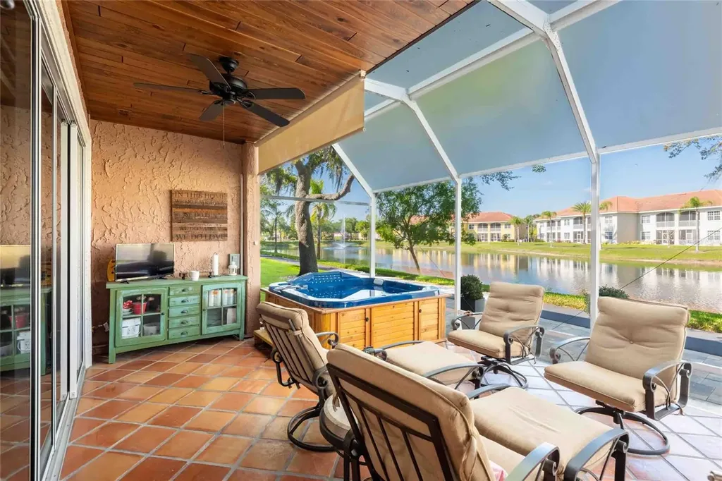 6741 Vista Del Lago Avenue Land O Lakes FL 34637