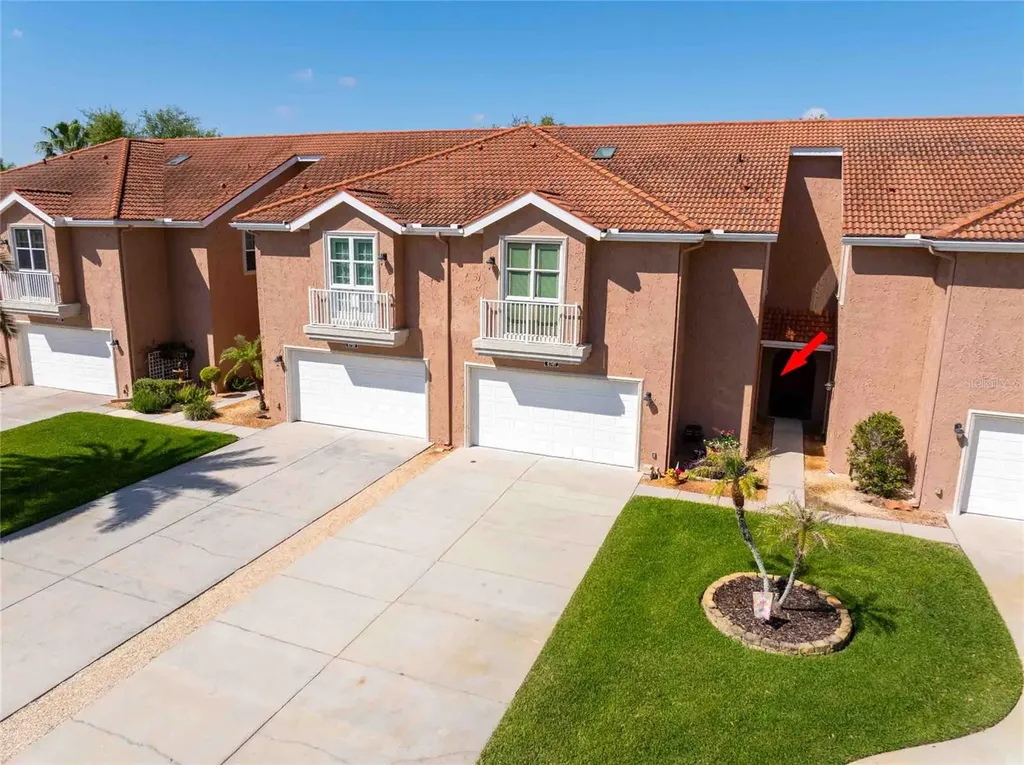 6741 Vista Del Lago Avenue Land O Lakes FL 34637