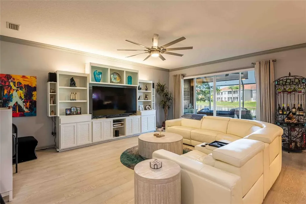 6741 Vista Del Lago Avenue Land O Lakes FL 34637